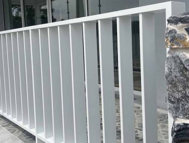 Featured Awards Entry Balustrade by Cumbo’s Custom Fabrication