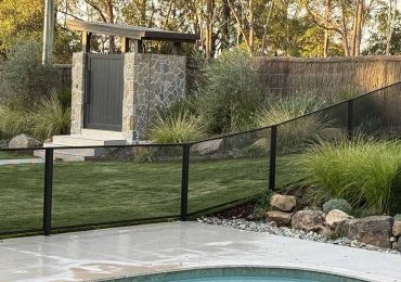 Awards pool fencing entry by Seaside Screens